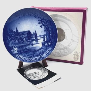 Bareuther 1974 Thanksgiving Plate Bavaria Germany Blue Grist Mill Scene 8"